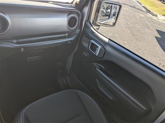 2021 Jeep Wrangler Unlimited Freedom 4x4