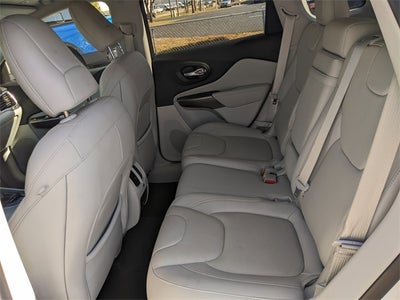 2019 Jeep Cherokee Limited FWD