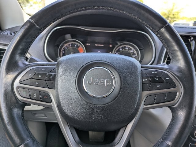 2019 Jeep Cherokee Limited FWD