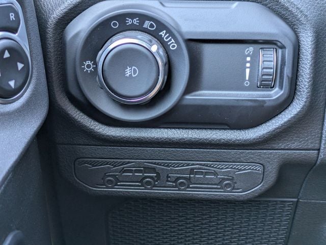 2025 Jeep Wrangler 2-Door Willys 4x4
