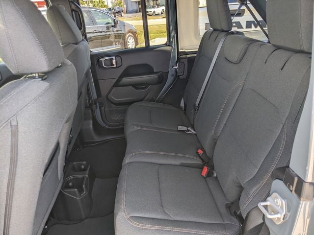 2026 Jeep Wrangler 4-Door Sahara 4x4