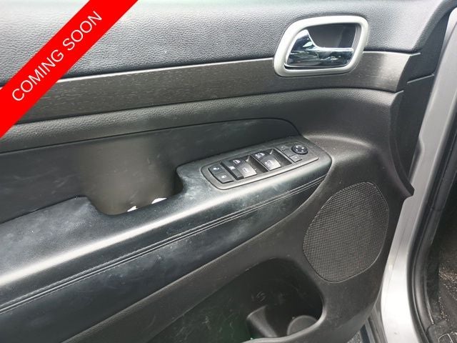 2018 Jeep Grand Cherokee Laredo E 4x2