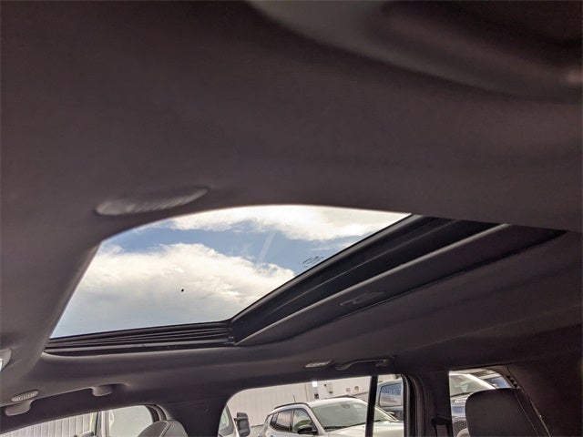 2025 Jeep Grand Cherokee GRAND CHEROKEE LAREDO X 4X2