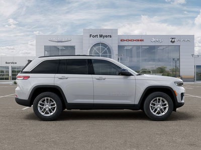 2026 Jeep Grand Cherokee GRAND CHEROKEE LAREDO X 4X2