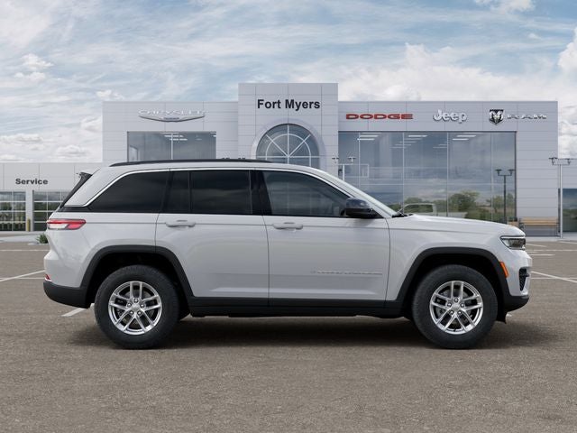2026 Jeep Grand Cherokee GRAND CHEROKEE LAREDO X 4X2