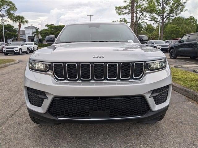 2025 Jeep Grand Cherokee GRAND CHEROKEE LAREDO X 4X2