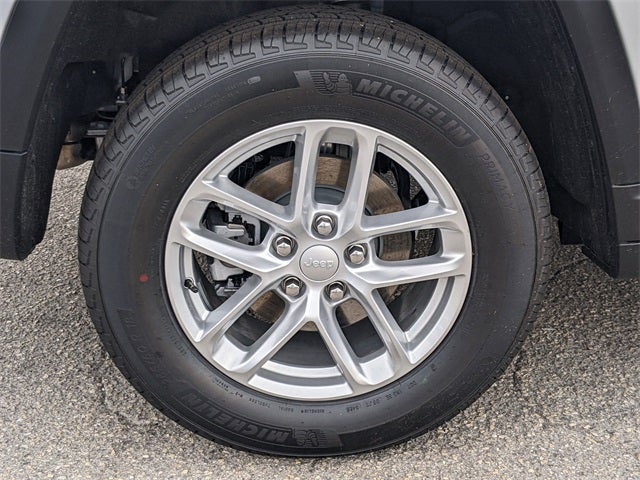 2025 Jeep Grand Cherokee GRAND CHEROKEE LAREDO X 4X2