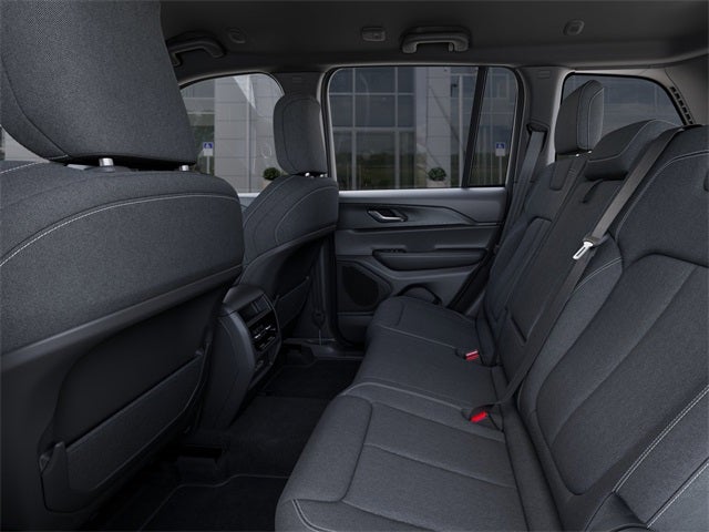 2025 Jeep Grand Cherokee GRAND CHEROKEE LAREDO 4X2