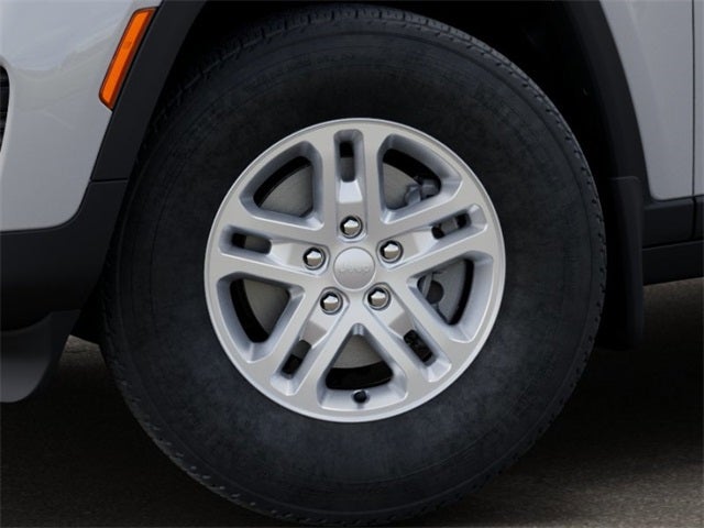 2025 Jeep Grand Cherokee GRAND CHEROKEE LAREDO 4X2