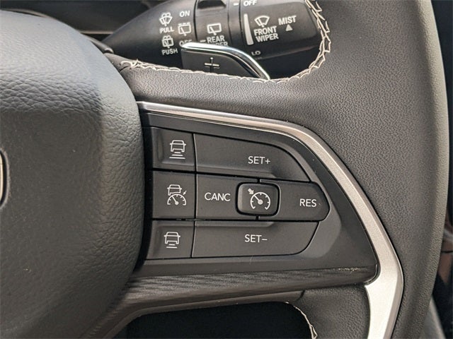 2025 Jeep Grand Cherokee Laredo X 4x2