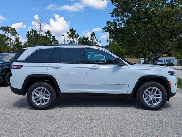 2026 Jeep Grand Cherokee GRAND CHEROKEE LAREDO X 4X2