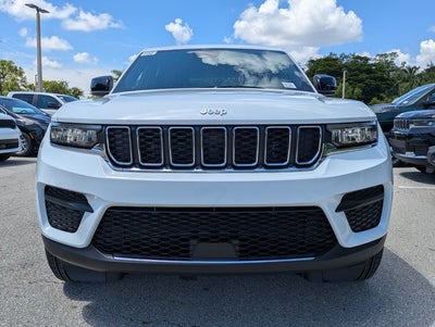 2026 Jeep Grand Cherokee GRAND CHEROKEE LAREDO X 4X2