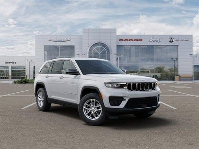 2025 Jeep Grand Cherokee GRAND CHEROKEE LAREDO X 4X2