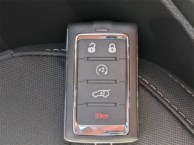 2026 Jeep Grand Cherokee GRAND CHEROKEE LAREDO X 4X2