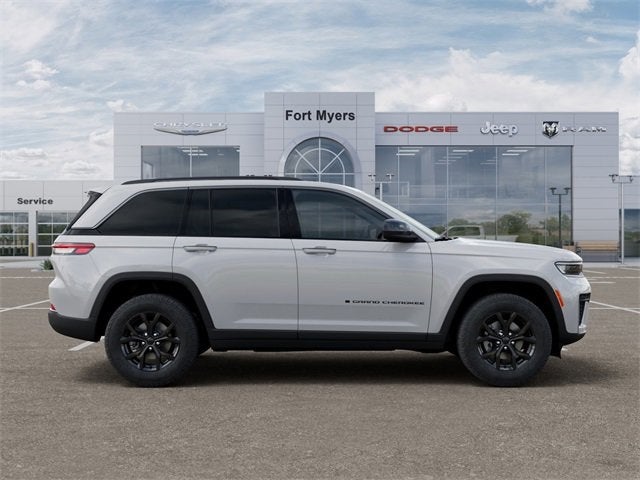 2026 Jeep Grand Cherokee GRAND CHEROKEE LAREDO ALTITUDE 4X2