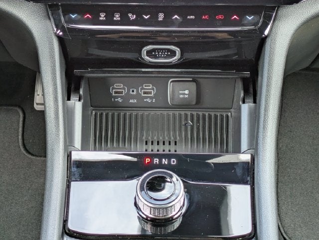 2027 Jeep Grand Cherokee Laredo Altitude
