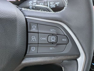 2027 Jeep Grand Cherokee GRAND CHEROKEE LIMITED 4X2