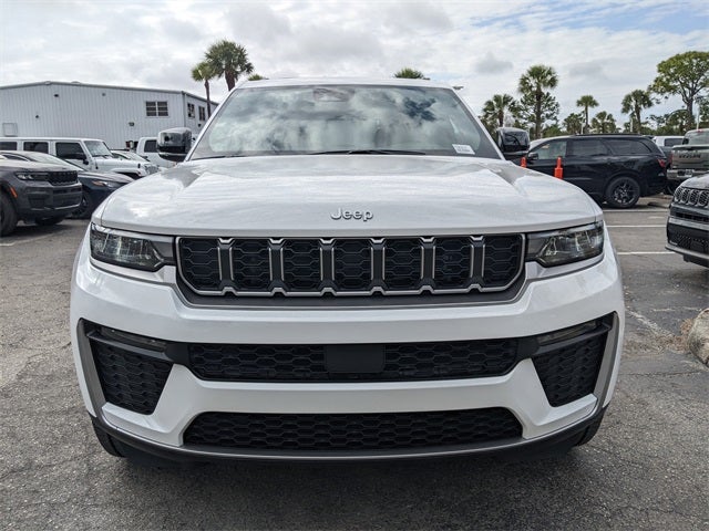 2026 Jeep Grand Cherokee GRAND CHEROKEE LIMITED 4X2