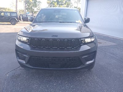 2022 Jeep Grand Cherokee Altitude 4x4