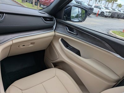 2025 Jeep Grand Cherokee Limited 4x4