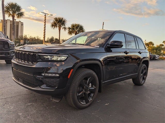 2025 Jeep Grand Cherokee GRAND CHEROKEE LIMITED 4X4