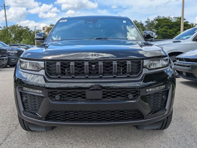 2026 Jeep Grand Cherokee GRAND CHEROKEE 85TH ANNIVERSARY EDITION 4X4