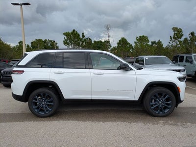 2026 Jeep Grand Cherokee GRAND CHEROKEE 85TH ANNIVERSARY EDITION 4X4