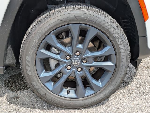 2026 Jeep Grand Cherokee GRAND CHEROKEE 85TH ANNIVERSARY EDITION 4X4