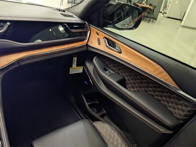 2025 Jeep Grand Cherokee GRAND CHEROKEE SUMMIT RESERVE 4X4