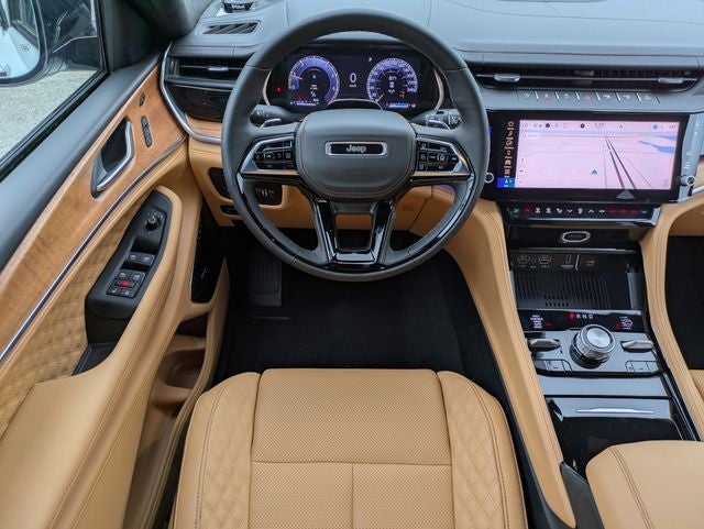 2026 Jeep Grand Cherokee GRAND CHEROKEE SUMMIT 4X4