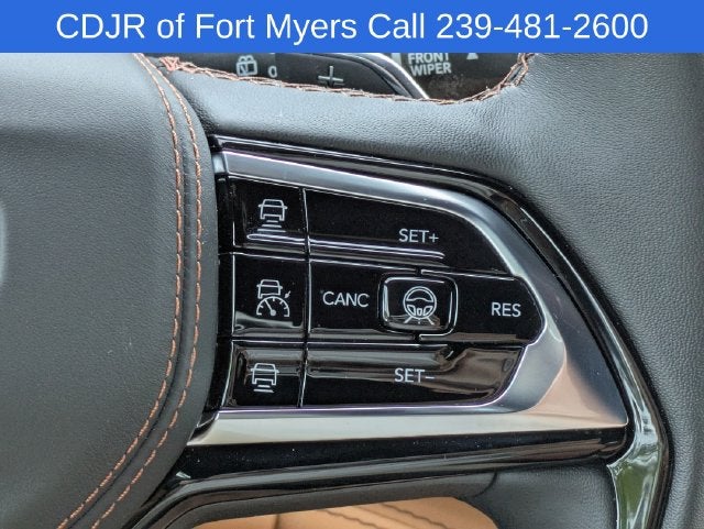 2027 Jeep Grand Cherokee GRAND CHEROKEE SUMMIT 4X4