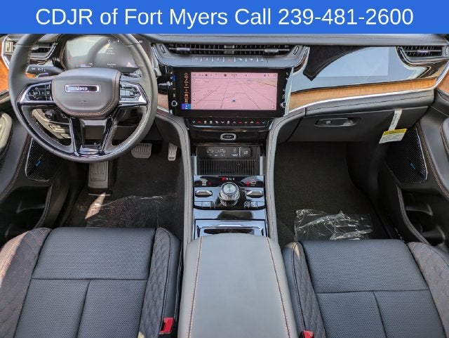 2027 Jeep Grand Cherokee GRAND CHEROKEE SUMMIT 4X4
