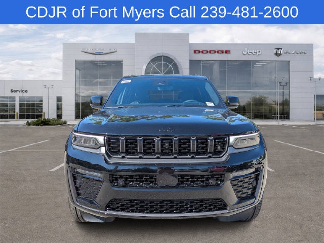 2027 Jeep Grand Cherokee GRAND CHEROKEE SUMMIT 4X4