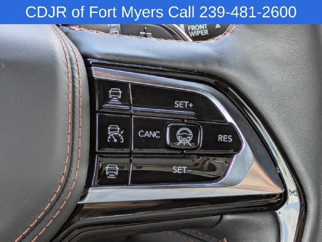 2027 Jeep Grand Cherokee GRAND CHEROKEE SUMMIT 4X4