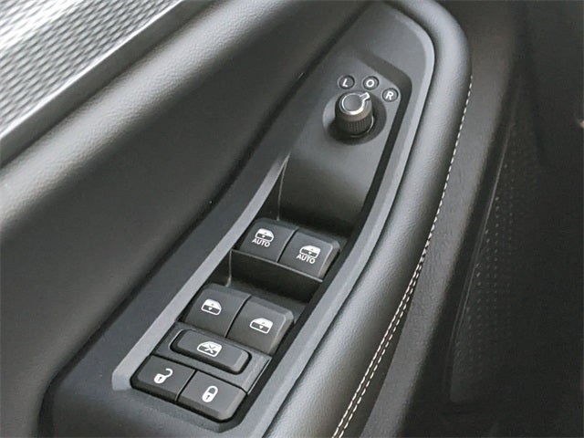 2025 Jeep Grand Cherokee GRAND CHEROKEE L LAREDO X 4X2