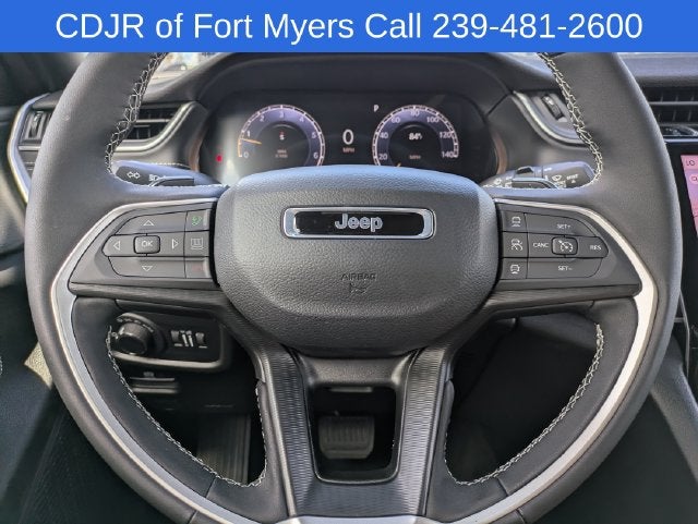 2027 Jeep Grand Cherokee GRAND CHEROKEE L LAREDO X 4X2