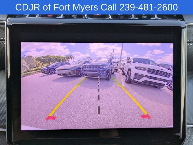 2027 Jeep Grand Cherokee GRAND CHEROKEE L LAREDO X 4X2
