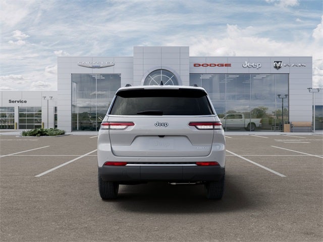 2025 Jeep Grand Cherokee GRAND CHEROKEE L LAREDO X 4X2