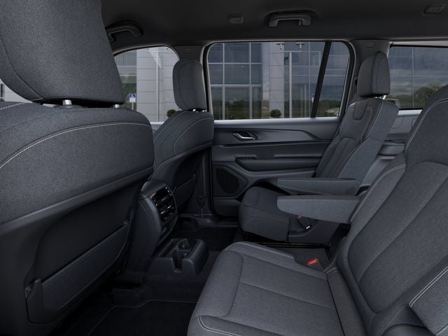 2026 Jeep Grand Cherokee GRAND CHEROKEE L LAREDO 4X2