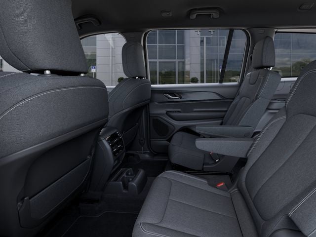 2026 Jeep Grand Cherokee GRAND CHEROKEE L LAREDO 4X2