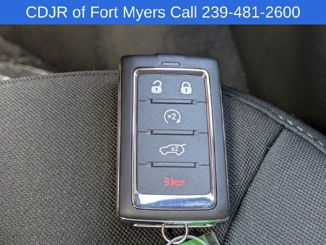 2027 Jeep Grand Cherokee GRAND CHEROKEE L LAREDO X 4X2