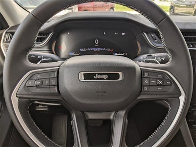 2025 Jeep Grand Cherokee GRAND CHEROKEE L LAREDO X 4X2