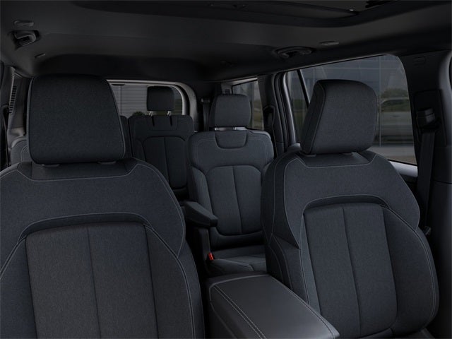 2025 Jeep Grand Cherokee GRAND CHEROKEE L LAREDO X 4X2