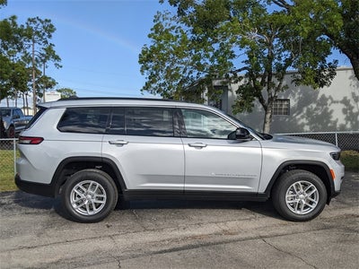 2025 Jeep Grand Cherokee GRAND CHEROKEE L LAREDO X 4X2
