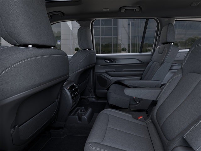 2025 Jeep Grand Cherokee GRAND CHEROKEE L LAREDO X 4X2