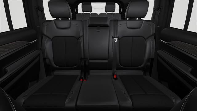 2027 Jeep Grand Cherokee GRAND CHEROKEE L LAREDO ALTITUDE 4X2