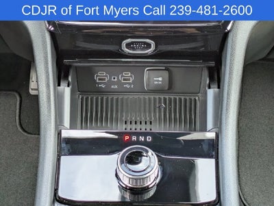 2027 Jeep Grand Cherokee GRAND CHEROKEE L LAREDO ALTITUDE 4X2