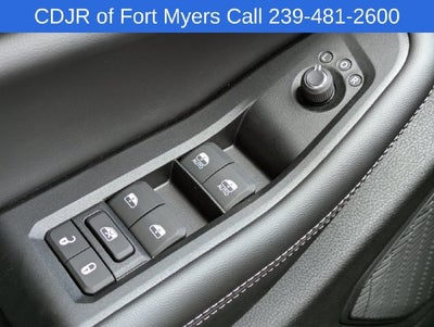 2027 Jeep Grand Cherokee GRAND CHEROKEE L LAREDO ALTITUDE 4X2
