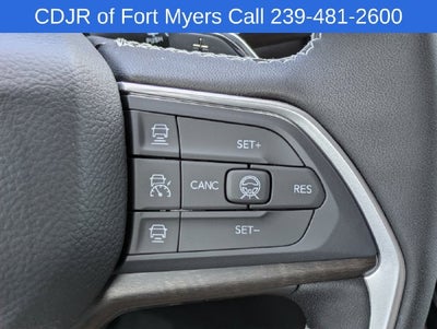2027 Jeep Grand Cherokee GRAND CHEROKEE L LAREDO ALTITUDE 4X2
