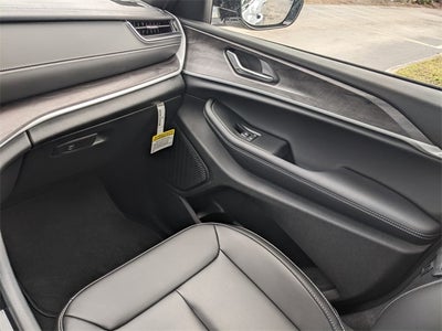 2025 Jeep Grand Cherokee GRAND CHEROKEE L LIMITED 4X2